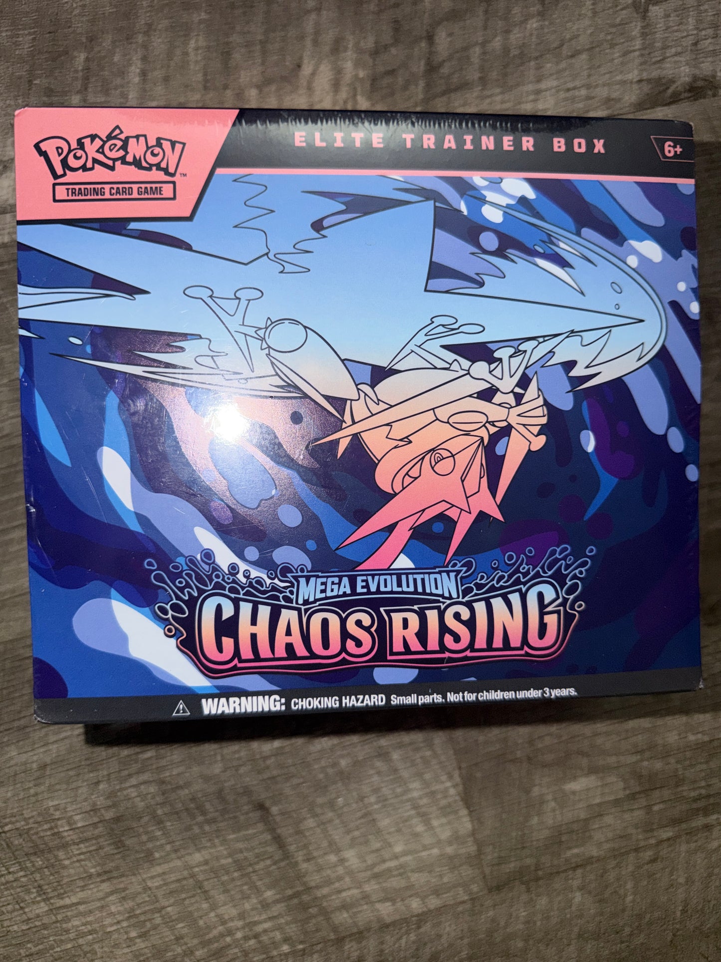 Chaos Rising Elite Trainer Box - ME04: Chaos Rising (CRI)